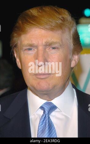 Donald Trump accueille l'ouverture du « Veranda Penthouse », qui présente des designers, qui s'est tenu à Trump Park Avenue à New York City, NY, États-Unis, le 12 avril 2005. Photo de Slaven Vlasic/ABACA. Banque D'Images