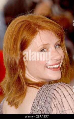 L'actrice AMÉRICAINE Bryce Dallas pose au cours d'une séance photo pour le réalisateur danois Lars Von Trèves, le film « Wanderlay », dans le cadre du 58e Festival international du film de Cannes, à Cannes, dans le sud de la france, le 16 mai 2005. Photo de Hahn-Nebinger-Klein/ABACA Banque D'Images