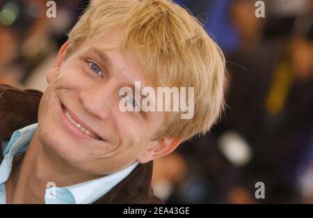 Jeremie Renier, membre du casting, pose au photocall le 17 mai 2005 à Cannes, dans le sud de la France, le film « l'enfant » des réalisateurs belges Jean-Pierre et Luc Dardenne. Photo de Hahn-Klein-Nebinger/ABACA. Banque D'Images