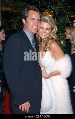 L'ancienne mannequin et actrice Christie Brinkley et son mari arrivent au gala des American image Awards 2005 de l'AAFA qui s'est tenu à l'hôtel Hyatt de New York, NY, USA, le lundi 23 mai 2005. Photo de Nicolas Khayat/ABACA Banque D'Images