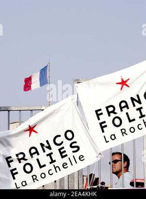 Ambiance au festival de musique 'FrancoFolies' qui s'est tenu à la Rochelle près de Bordeaux, en France, le 17 juillet 2005. Photo de Patrick Bernard/ABACAPRESS.COM. Banque D'Images