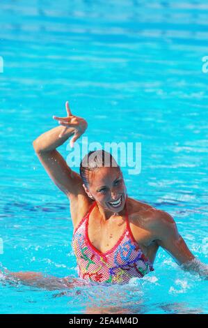 Gemma Mengual, d'Espagne, exécute sa routine technique de nage synchronisée en solo aux XI Championnats du monde de la FINA 2005 au Parc Jean-drapeau à Montréal, Canada, le 19 juillet 2005. Photo de Nicolas Gouhier/CAMELEON/ABACAPRESS.COM Banque D'Images