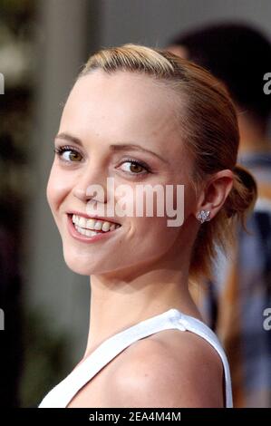 L'actrice américaine Christina Ricci participe à la première de « Hustle & Flow » à la Cinerama Dome à Hollywood, Los Angeles, CA, États-Unis, le 20 juillet 2005. Photo de Lionel Hahn/ABACAPRESS.COM. Banque D'Images