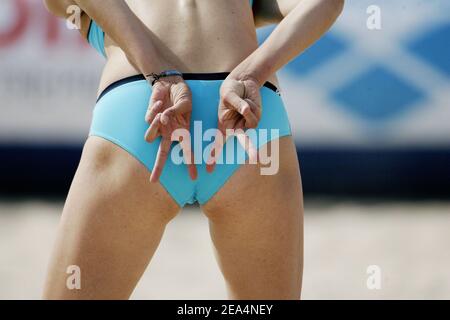 Ethel Arjona, joueur français, lors de la visite de la plage d'Adia, le 24 juillet 2005, à St-Jean-de-Monts, en France. Photo de Laurent Zabulon/CAMELEON/ABACAPRESS.COM Banque D'Images