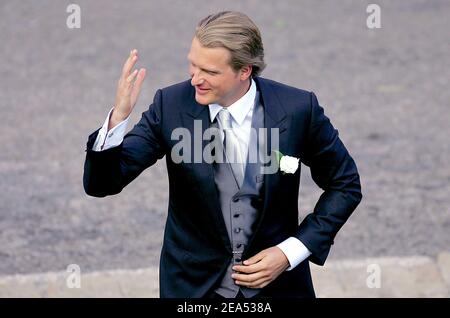 Mariage de Delphine Arnault et Alessandro Gancia à Bazas, dans le sud-ouest de la France, le 17 septembre 2005. Son père Bernard Arnault, C.E.O de LVMH Empire et sa femme Helene Mercier Arnault assistent au mariage. Photo par ABACAPRESS.COM Banque D'Images