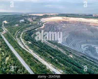 Fosse ouverte pour l'extraction du minerai. Banque D'Images