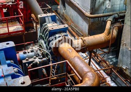 Pompe puissante pour drague pour le pompage de liquides hautement abrasifs. Banque D'Images