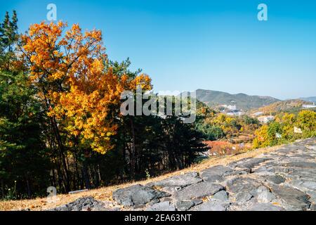 Forteresse de Miryang Eupseong à l'automne à Miryang, en Corée Banque D'Images