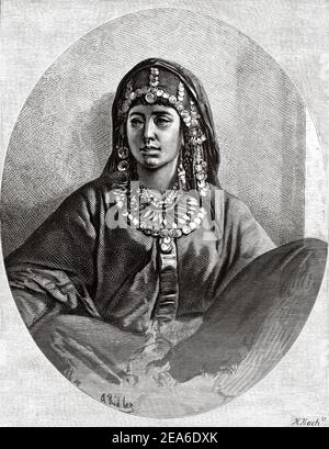 Portrait d'une belle jeune égyptienne du XIXe siècle vêtue de vêtements traditionnels de l'époque. Histoire de l'Égypte ancienne. Ancienne illustration gravée du XIXe siècle d'El Mundo Ilustrado 1879 Banque D'Images