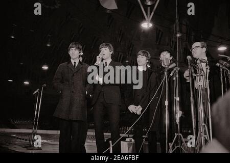 Arrivée des Beatles et conférence de presse (rock et rollers britanniques). ÉTATS-UNIS. 11 février 1964 Banque D'Images