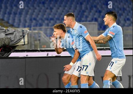 Ciro immobile, Adam Marusic et Joaquin Correa de S.S. Lazio célèbrent un but lors de la série 2020–21 UN match de championnat italien de la Ligue entre S.S. Lazio et Cagliari Calcio au Stadio Olimpico.final score; S.S. Lazio 1:0 Cagliari Calcio. Banque D'Images