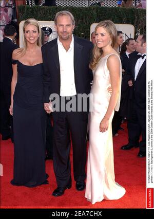 © Hahn-Khayat/ABACA. 55212-111. Los Angeles-CA-USA, 25 janvier 2004. Kevin Costner, sa fille Lily et sa petite amie Christine Baumgartner (L) arrivent aux Golden Globe Awards 2004 au Beverly Hills Hilton. Banque D'Images