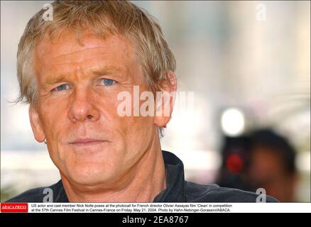 NICK Nolte, acteur et acteur AMÉRICAIN, pose au photocall pour le réalisateur français Olivier Assayas film ïClean en compétition au 57e Festival de Cannes le vendredi 21 mai 2004. Photo de Hahn-Nebinger-Gorassini/ABACA. Banque D'Images