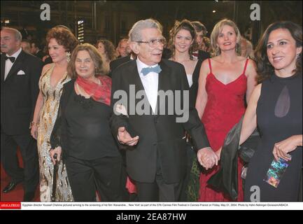 Le réalisateur égyptien Youssef Chahine photographié arrivant à la projection de son film 'Alexandrie... New York' dans le cadre du 57e Festival de Cannes à Cannes-France le vendredi 21 mai 2004. Photo de Hahn-Nebinger-Gorassini/ABACA. Banque D'Images