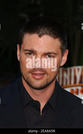 Karl Urban, membre du casting, assiste à la première mondiale des chroniques de Riddick à l'amphithéâtre universel. Los Angeles, le 3 juin 2004. (Photo : Karl Urban). Photo de Lionel Hahn/Abaca. Banque D'Images