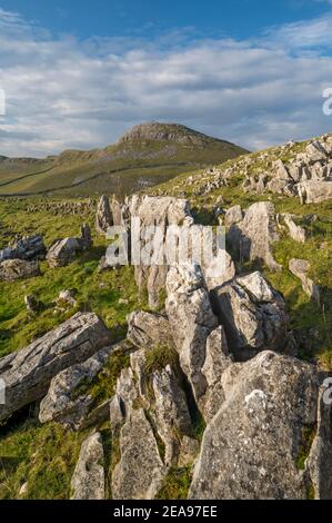 Cicatrice de Smaarsett et cicatrice de pot dans le parc national de Yorkshire Dales, Yorkshire, Angleterre Banque D'Images