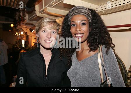 Elizabeth Tchoungui, présentatrice de télévision française, et un ami assistent à la soirée de lancement des nouvelles lunettes de soleil Jee Vice pour femmes au K-Lounge à Paris, en France, le 20 octobre 2005. Photo de Laurent Zabulon/ABACAPRESS.COM. Banque D'Images