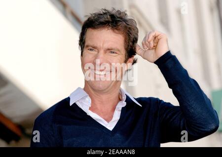 L'acteur Dennis Quaid est honoré de la 2295ème étoile sur le Hollywood Walk of Fame en face de l'hôtel Roosevelt. Los Angeles, le 16 novembre 2005. Photo de Lionel Hahn/ABACAPRESS.COM Banque D'Images