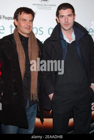 Le réalisateur français François Ozon et l'acteur Melvil Poupaud assistent à la première de leur dernier film, « le temps qui reste », à la Cinémathèque à Paris, le 28 novembre 2005. Photo de Bruno Klein/ABACAPRESS.COM Banque D'Images