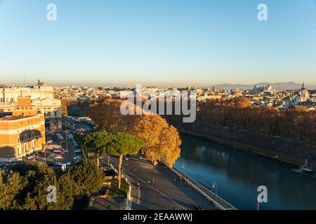 Vue sur Rome depuis Castel Sant'Angelo, Rome Banque D'Images