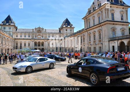 Turin, Piémont, Italie. -06/09/2018- L'assemblée annuelle de l'automobile 'Turin' (Salone Internazionale dell'Auto) au parc du Valentino et Château. Banque D'Images