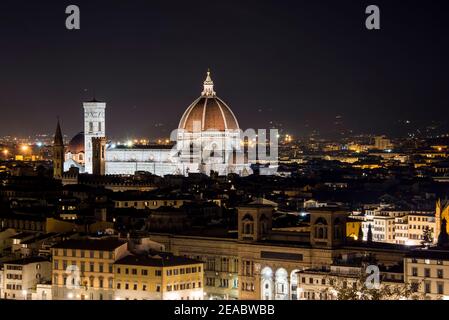 Mer de lumières de Piazzale Michelangelo, Florence Banque D'Images