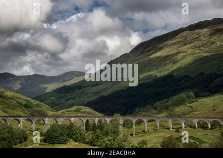 Glenfinnan Viaduct, des films de Harry Potter Banque D'Images