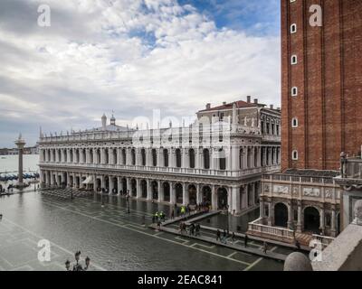 Inondé la place Saint-Marc, Venise Banque D'Images