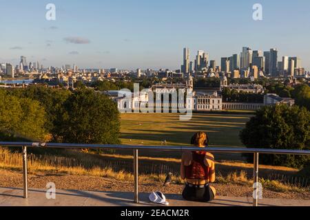 Angleterre, Londres, Greenwich, vue sur la ville de Londres Skyline depuis Greenwich Park Banque D'Images