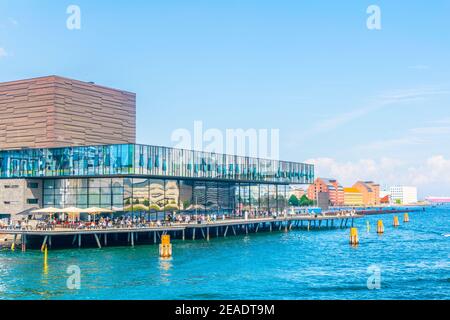 Vue sur le Skuespilhuset (théâtre royal danois) dans le centre de Copenhague, Danemark. Banque D'Images