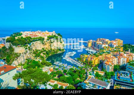 Vue aérienne de la vieille ville de Monaco et du port de fontvieille Banque D'Images