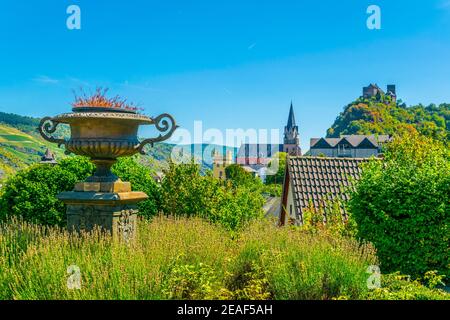Burg Schonburg au-dessus de la ville d'Oberwesel en Allemagne Banque D'Images