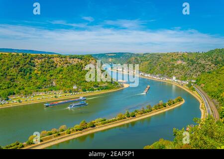 Vue depuis la falaise de Lorelei vers St. Goarshausen en Allemagne Banque D'Images