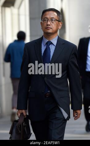 L'officier népalais de l'armée, le colonel Kumar Lama, 47 ans, de St Peters Road, St Leonards-on-Sea, East Sussex, arrive au Old Bailey, à Londres, où il est accusé d'infliger de graves douleurs ou souffrances lorsqu'il agissait à titre officiel. Date de la photo: Lundi 6 juin 2016. Banque D'Images