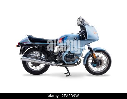 BMW R100RS classique moto isolée sur fond blanc Banque D'Images