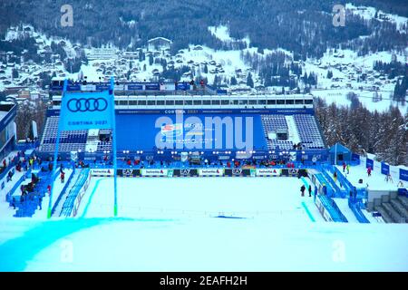 Vertigine, Cortina (BL), Italie, 09 févr. 2021, 2021 FIS CHAMPIONNATS DU MONDE DE SKI ALPIN, SG FEMMES Cortina d'Ampezzo, Vénétie, Italie 2021-02-09 - Mardi exposition d'images: Course annulée - pendant 2021 FIS Championnats du monde DE SKI alpin - Super géant - femmes, course de ski alpin - photo Sergio Bisi / LM Banque D'Images