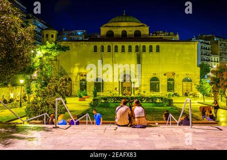 Vue nocturne de l'église Sainte-Sophie à Thessalonique, Grèce Banque D'Images