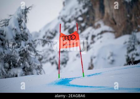 Cortina d'Ampezzo, Italie 09 février 2021. Une vue générale pendant les Championnats du monde de ski alpin FIS Super G féminin - course annulée - le 9 février 2021 à Cortina d'Ampezzo Italie. Credit: MAURO DALLA POZZA/Alamy Live News Banque D'Images