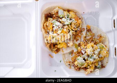 Petit déjeuner Tacos à Key West, Floride, FL USA. Le point le plus méridional dans la zone continentale des États-Unis. Destination de vacances sur l'île pour un tourisme détendu. Banque D'Images