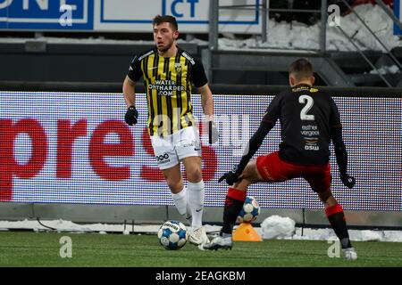 09-02-2021: Voetbal: Excelsior v vitesse: Rotterdam ROTTERDAM, PAYS-BAS - FÉVRIER 9: Maximilian Wittek de vitesse, Siebe Horemans d'Excelsior dur Banque D'Images