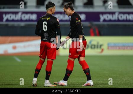 09-02-2021: Voetbal: Excelsior v vitesse: Rotterdam ROTTERDAM, PAYS-BAS - FÉVRIER 9: Abdallah Aberkane d'Excelsior, Joel Zverrues d'Excelsior duri Banque D'Images