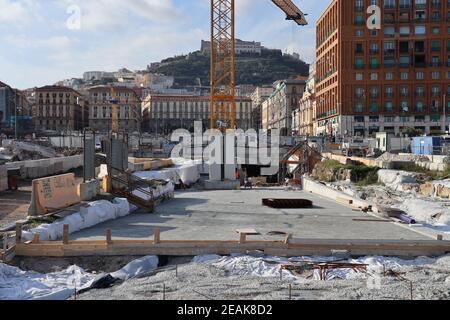 Napoli - Cantiere al terminal portugais Banque D'Images