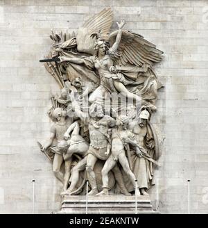 La Marseillaise (François rude) - Groupe sculptural au pied de l'Arc de Triomphe de l'Etoile. Arc a été construit par l'architecte Jean Shalgrenom sur ordre de Napoléon pour commémorer les victoires de son armée. Banque D'Images