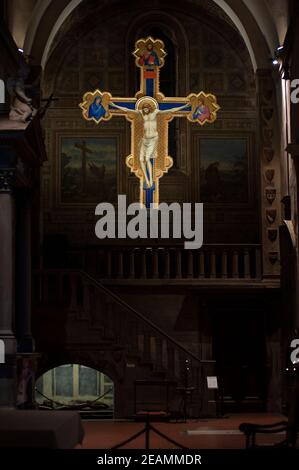 Florence, Italie - 2021 janvier 31 : Crucifix de Giotto de l'église Ognissanti de Florence. Banque D'Images