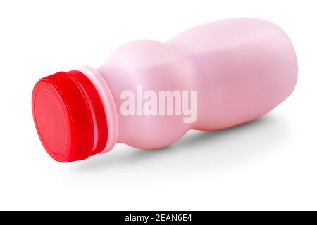 Bouteille de yogourt en plastique isolée sur fond blanc. Banque D'Images