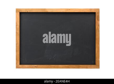 tableau noir vierge de craie scolaire isolé sur fond blanc Banque D'Images