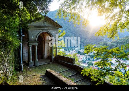 Petite chapelle, Sacro Monte di Varallo, site classé au patrimoine mondial de l'UNESCO, Piémont, Italie, Europe Banque D'Images