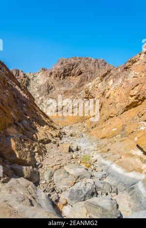 Nature en Oman entourant le célèbre sentier de randonnée c38 à Muttrah, Muscat, Oman. Banque D'Images