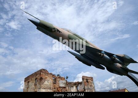 Musée de la guerre d'indépendance croate, 1991 - 1995, (Guerre intérieure, Domovinski Rat), avion de combat MIG 21, Turanj, Croatie Banque D'Images