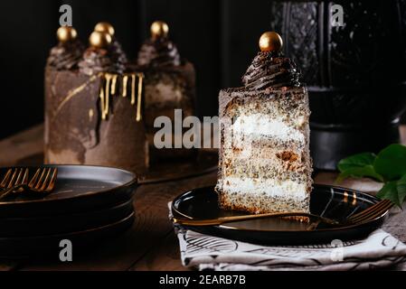 Délicieux gâteau au chocolat fraîchement préparé Banque D'Images